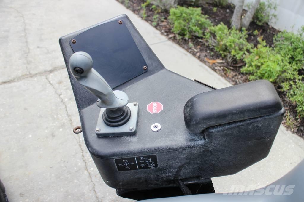 Ditch Witch JT20 Обладнання для горизонтального буріння