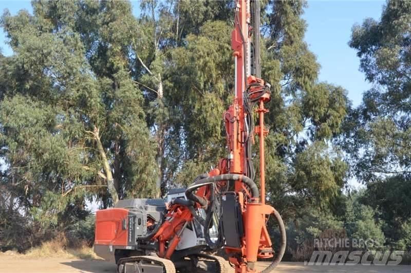 Sandvik DP1500i Свердлильні установки
