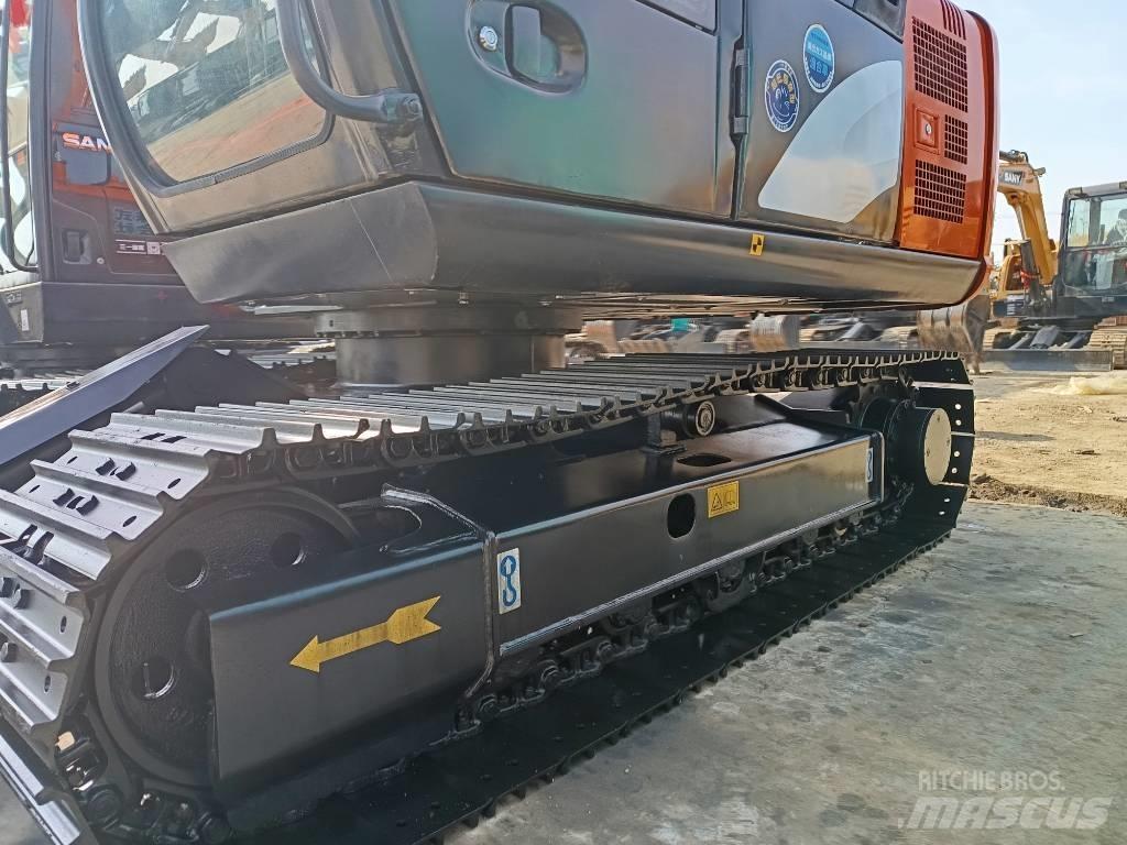 Hitachi ZX 70 Середні екскаватори 7т. - 12т.