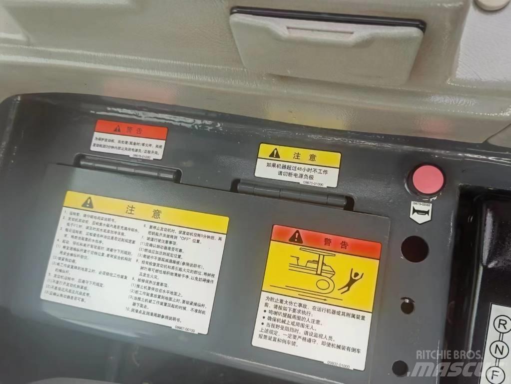 Shantui SD 16 Гусеничні бульдозери