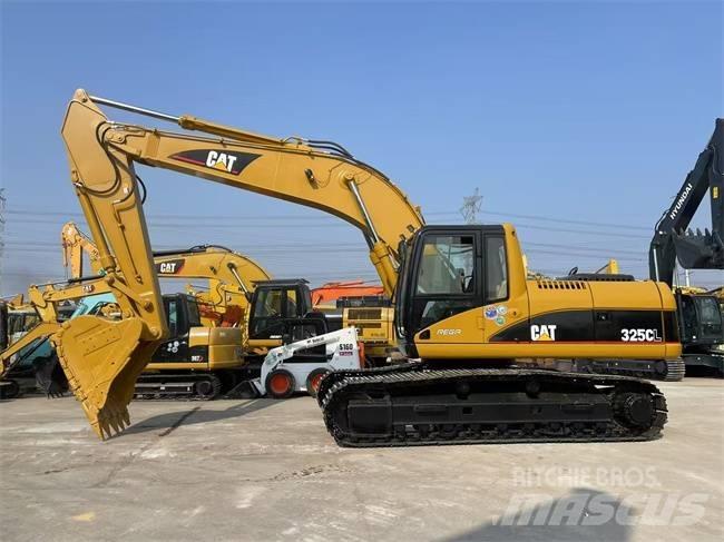 CAT 325 CL Гусеничні екскаватори