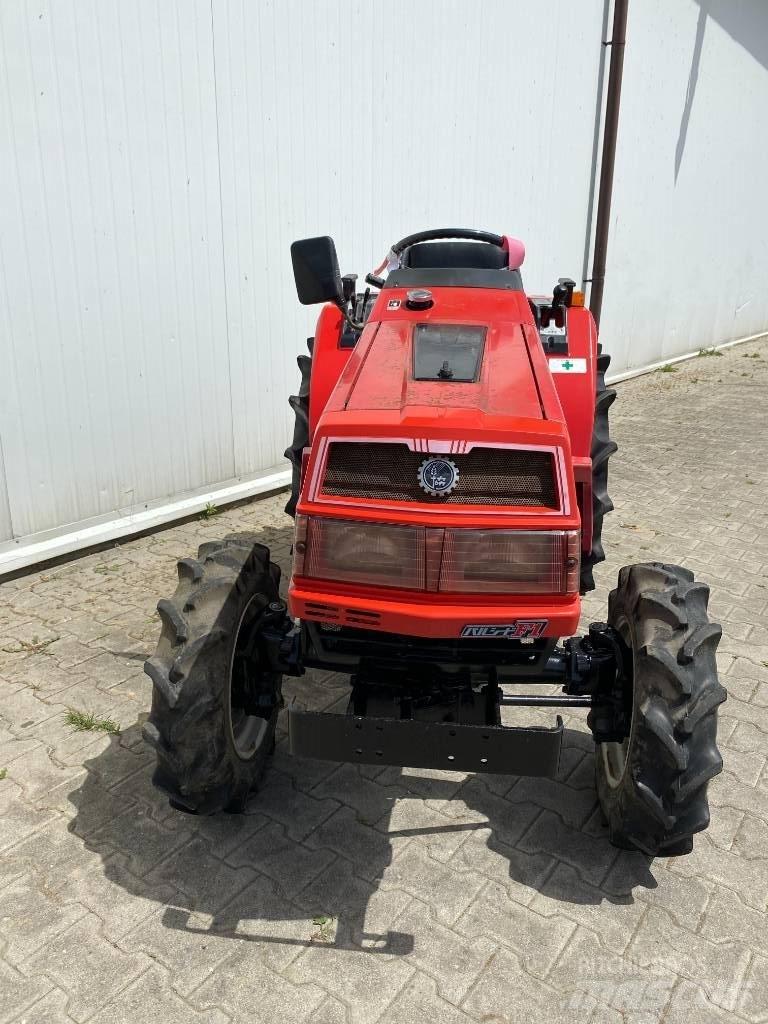 Mitsubishi MT20 Трактори