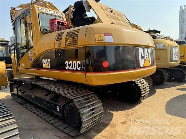 CAT 320 C L Гусеничні екскаватори