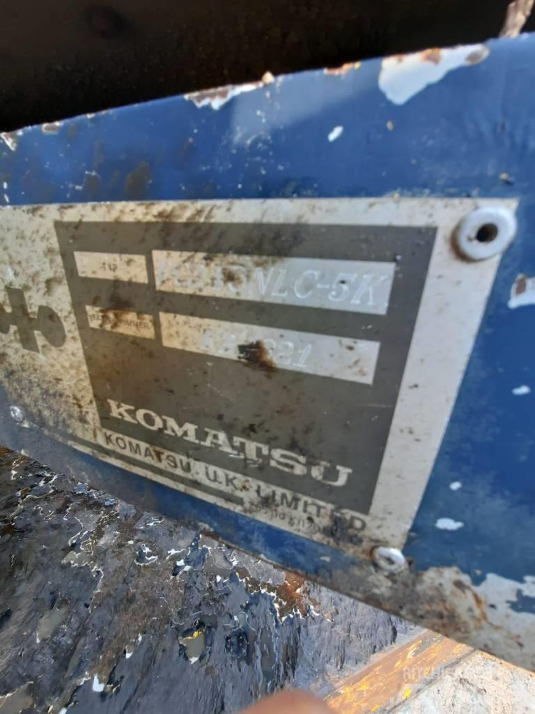 Komatsu PC240NLC-5K Гусеничні екскаватори