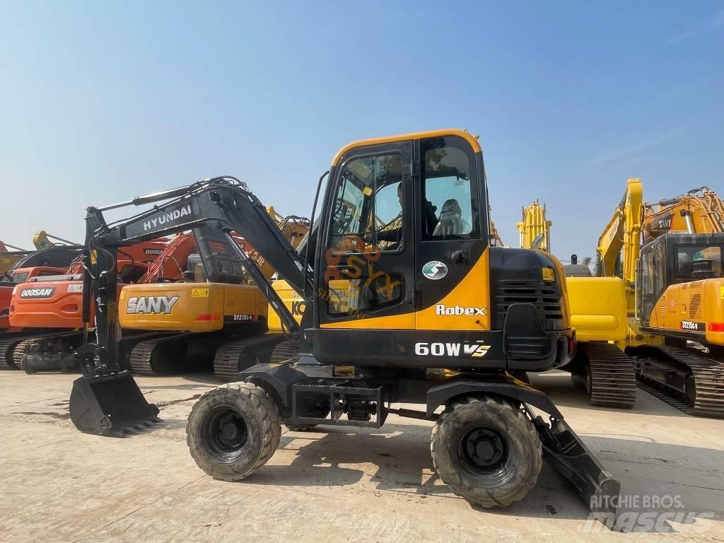 Hyundai 60w-9 Колісні екскаватори