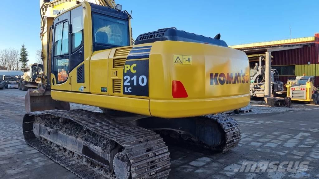 Komatsu PC 210 LC Гусеничні екскаватори