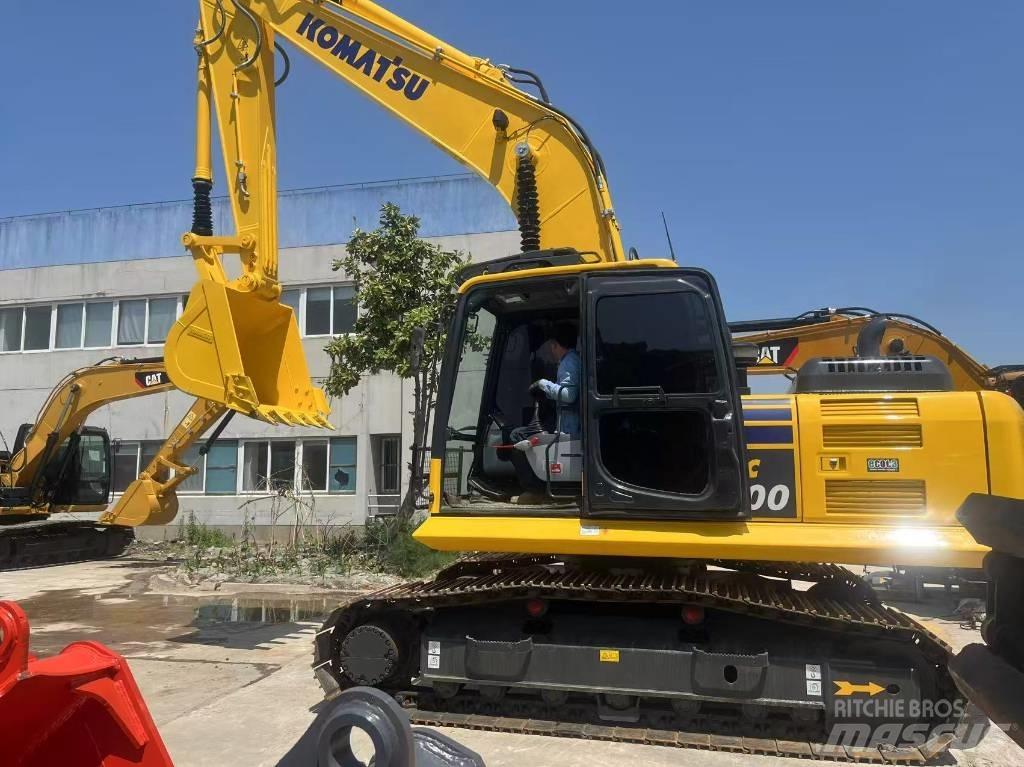 Komatsu PC 200 Гусеничні екскаватори