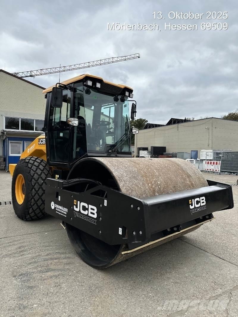 JCB VM118D Дорожні котки
