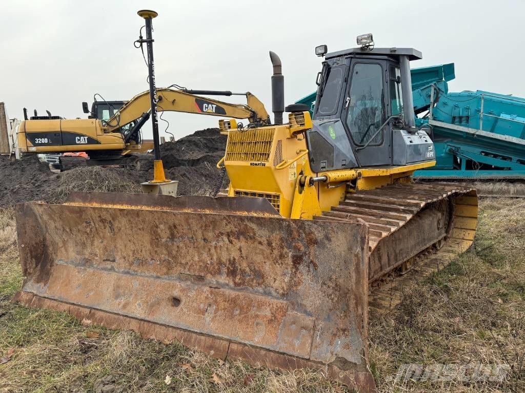 Komatsu D 61 PX-12 Гусеничні бульдозери