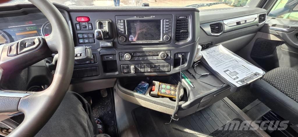 Scania R 500 Вантажівки з гаковим підйомом