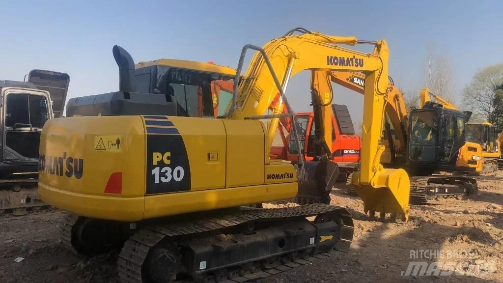 Komatsu PC 130 Гусеничні екскаватори