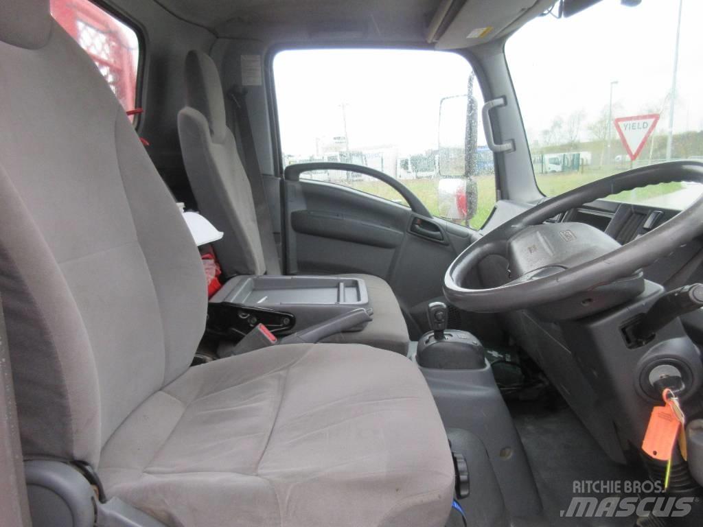 Isuzu N 75.190 Бортові вантажівки