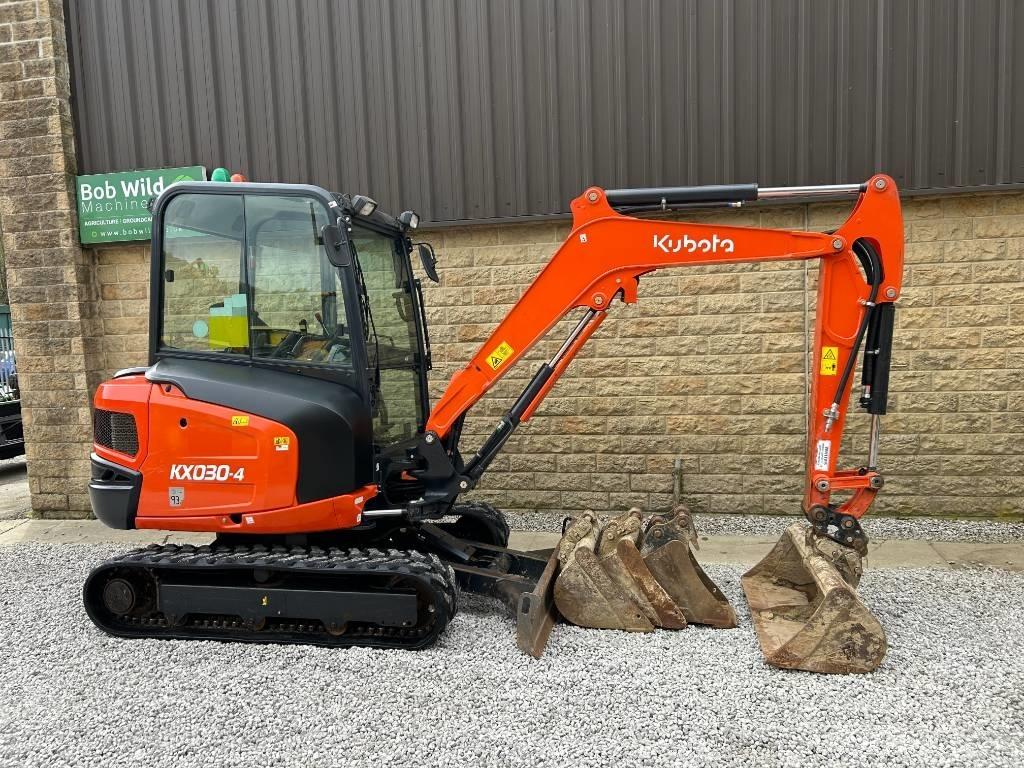 Kubota KX030-4 Міні-екскаватори < 7т
