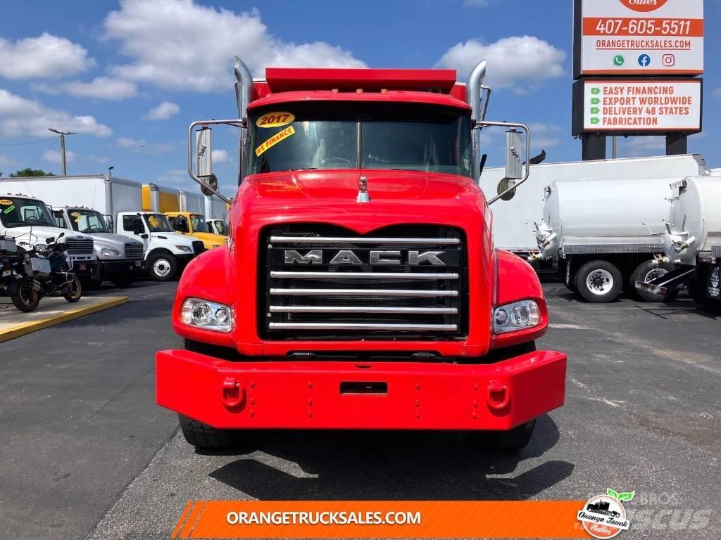 Mack Granite Самоскиди