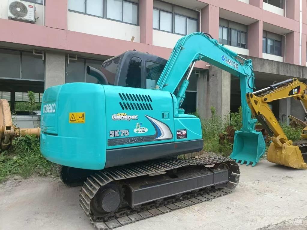 Kobelco SK 75 Середні екскаватори 7т. - 12т.