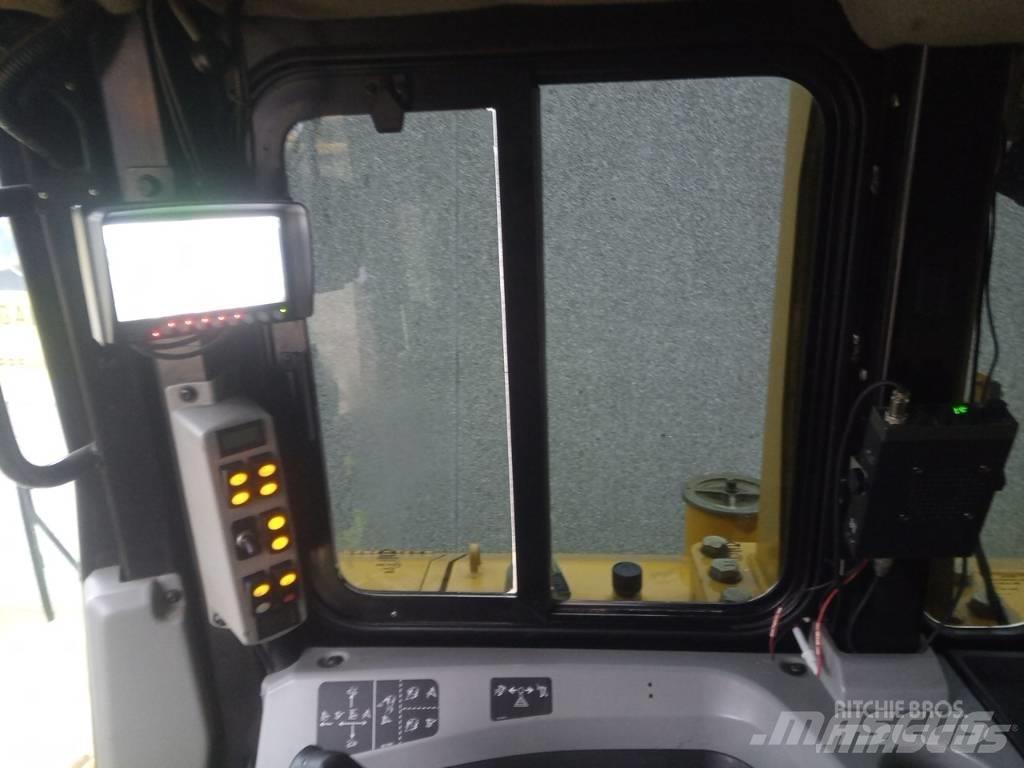 CAT D 6 T LGP Гусеничні бульдозери