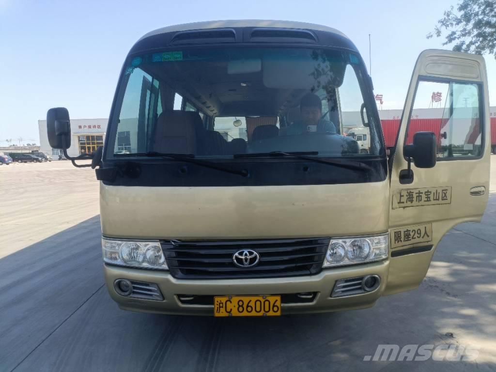Toyota Coaster Bus Мікроавтобуси