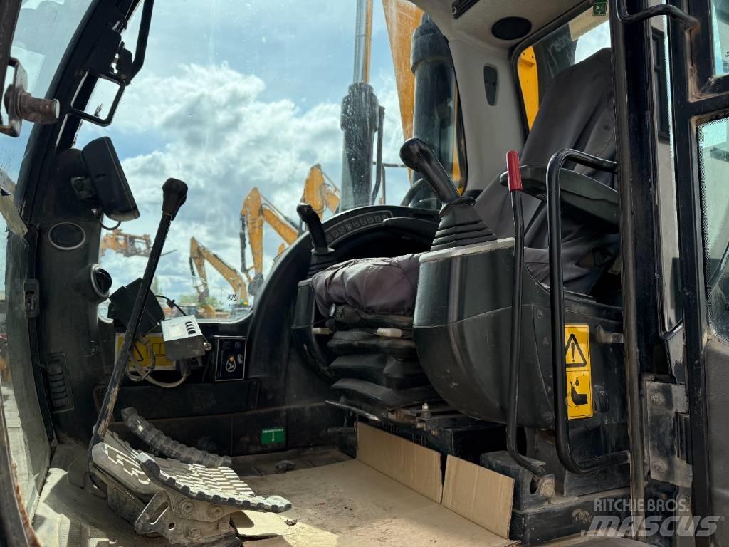 JCB JS 360 LC HRD Гусеничні екскаватори