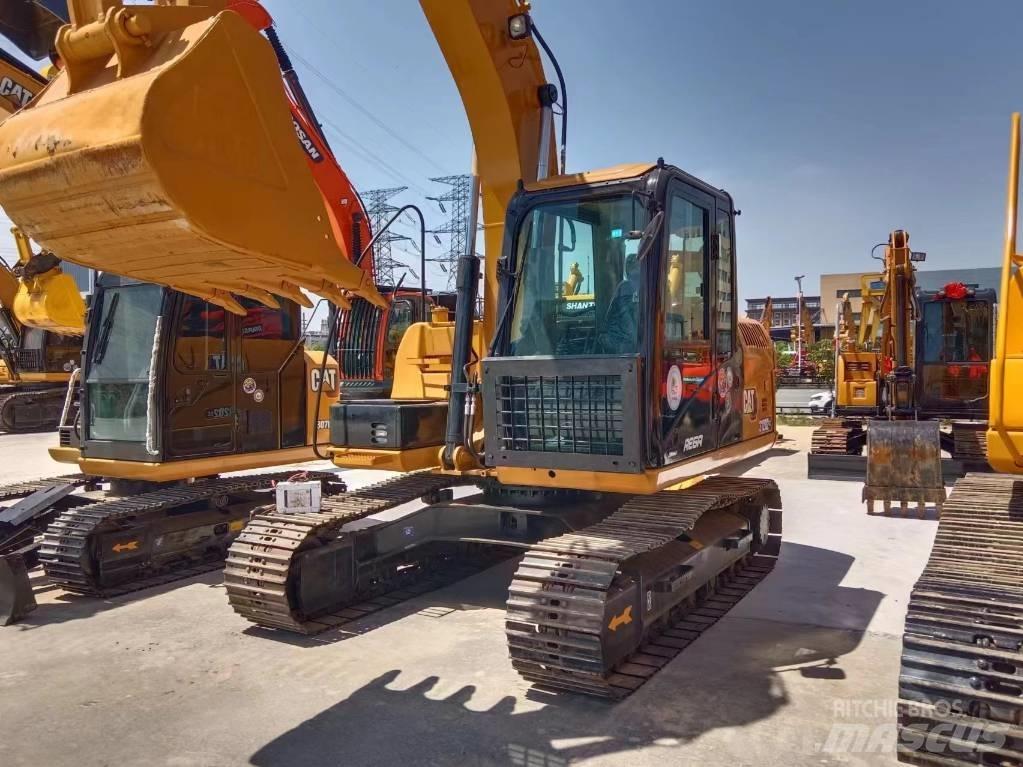 CAT 312D2GC Гусеничні екскаватори