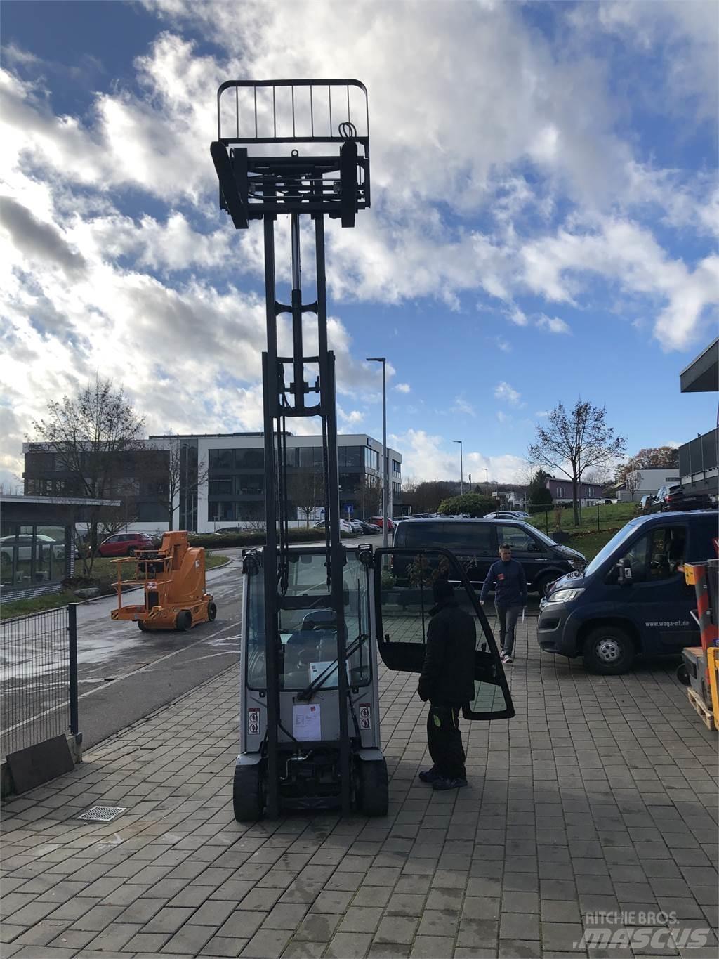 Still RX20-20P Електронавантажувачі