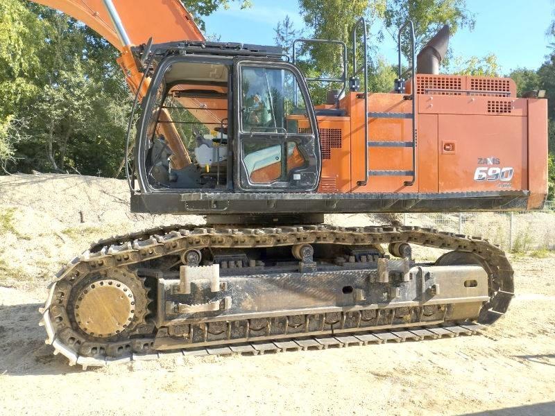 Hitachi ZX 690 LCH-7 Гусеничні екскаватори