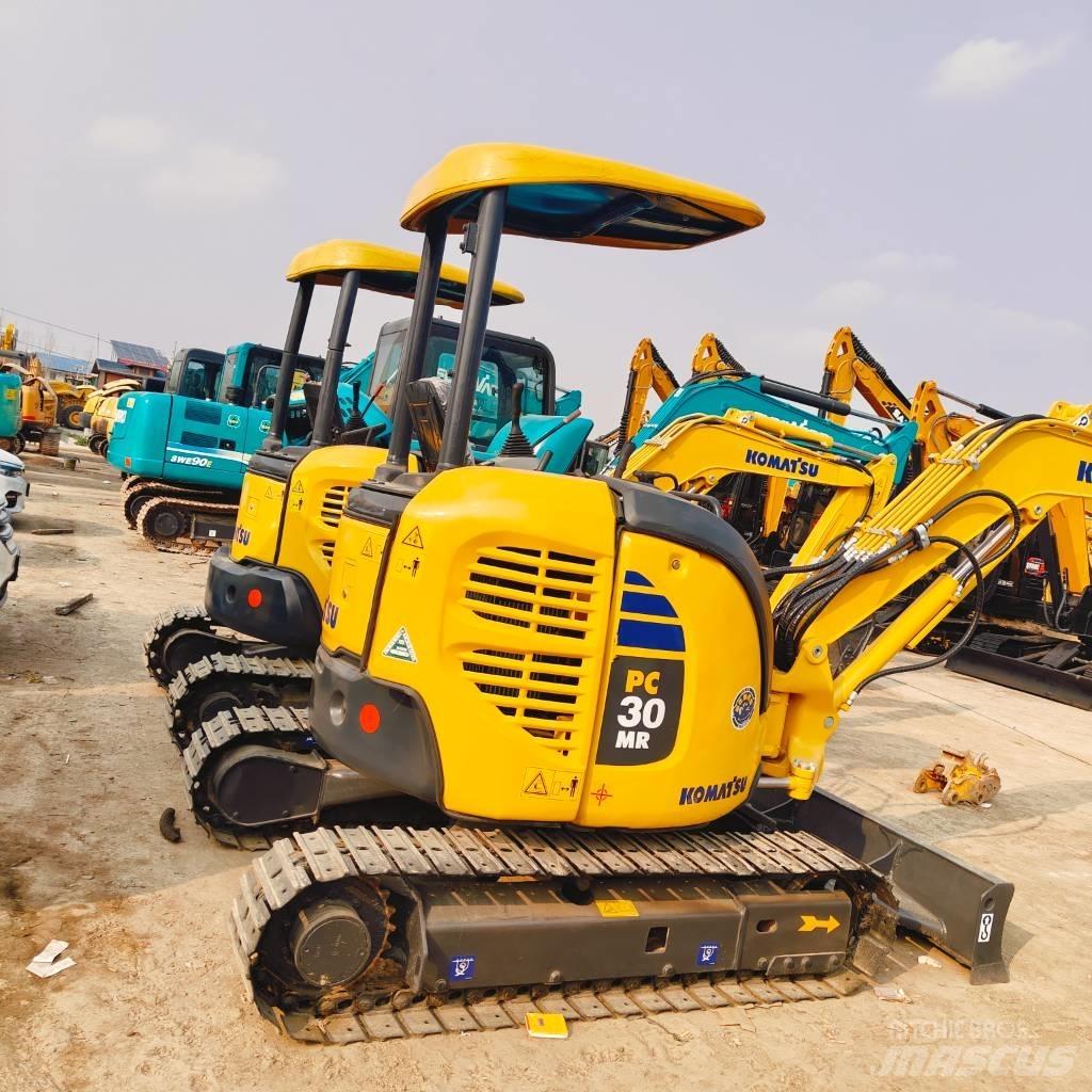 Komatsu PC30MR-3 Міні-екскаватори < 7т
