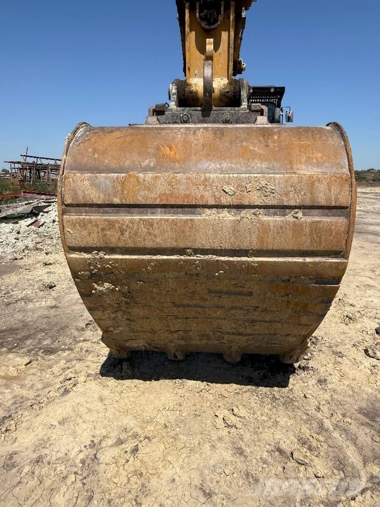 CAT 336 E Гусеничні екскаватори