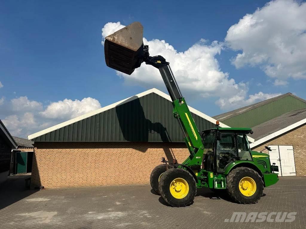 John Deere 3800 Фронтальні навантажувачі