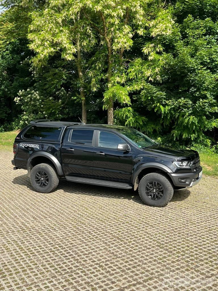 Ford Raptor Автомобілі