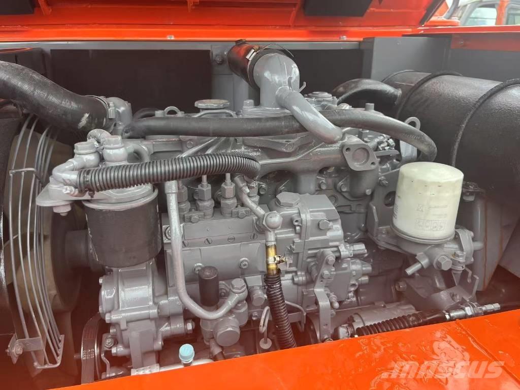 Hitachi ZX 70 Гусеничні екскаватори