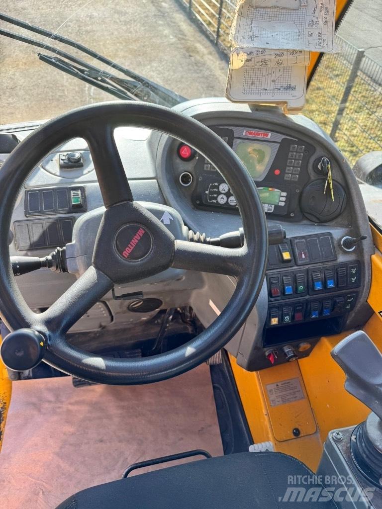 Manitou MRT 2150 Телескопічні навантажувачі