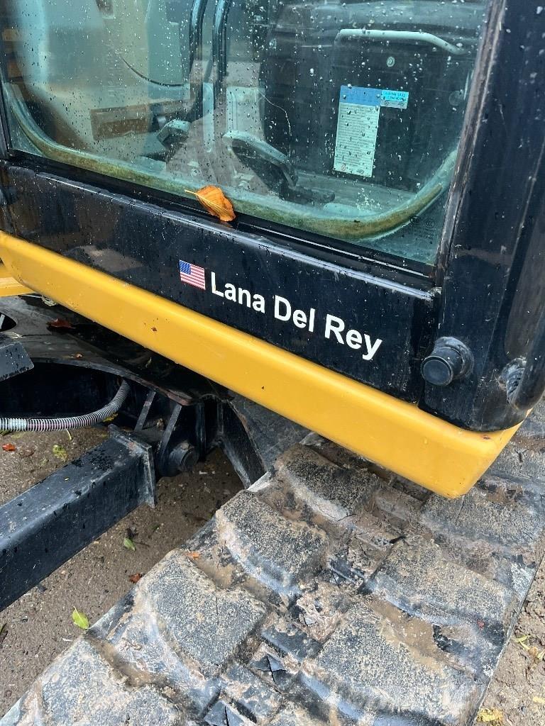 CAT 308 E 2 CR Середні екскаватори 7т. - 12т.