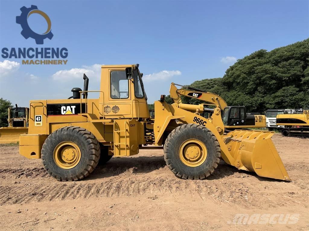 CAT 966 C Фронтальні навантажувачі