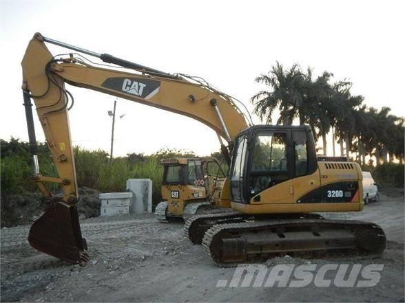 CAT 320D Гусеничні екскаватори