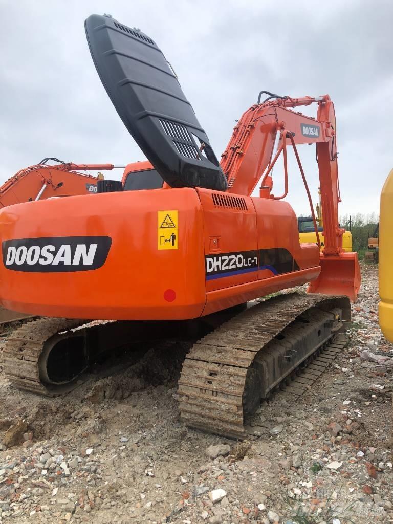Doosan DH 220 LC-7 Гусеничні екскаватори
