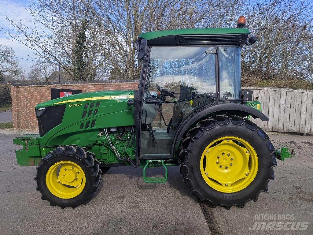 John Deere 5075GN Трактори