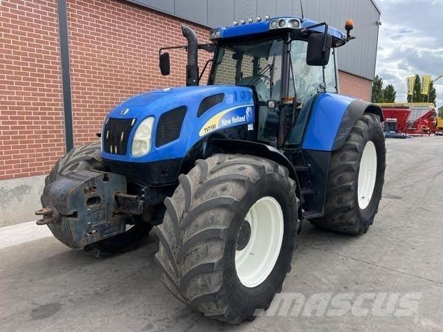 New Holland TVT190 Трактори