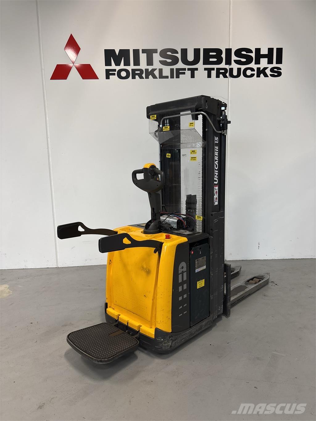 Atlet PSP160 Самохідні електроштабелери