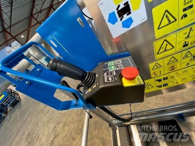 Genie GR-15 Вертикальні щоглові підйомники