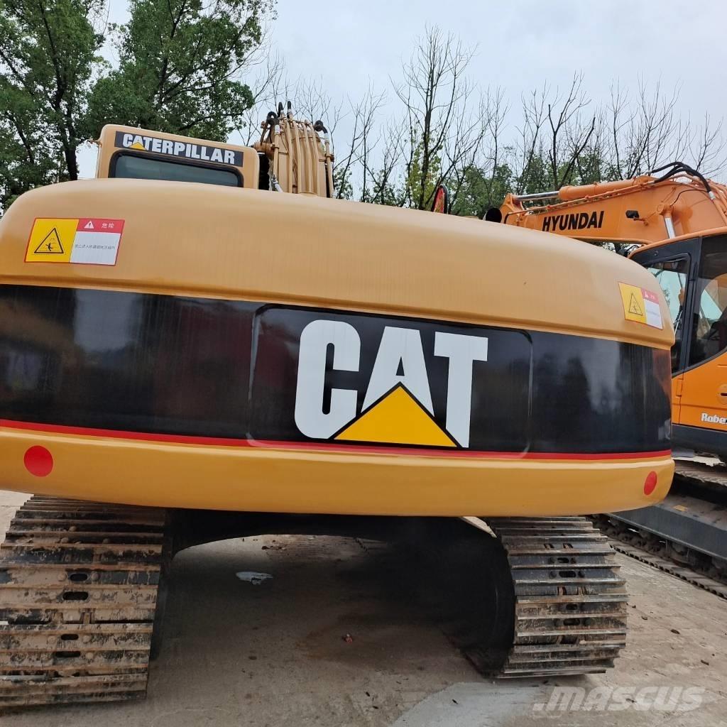 CAT 320 C L Гусеничні екскаватори