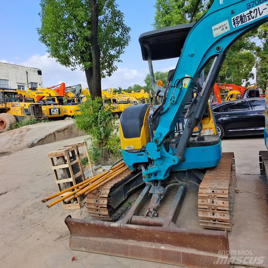 Kubota U30 Міні-екскаватори < 7т