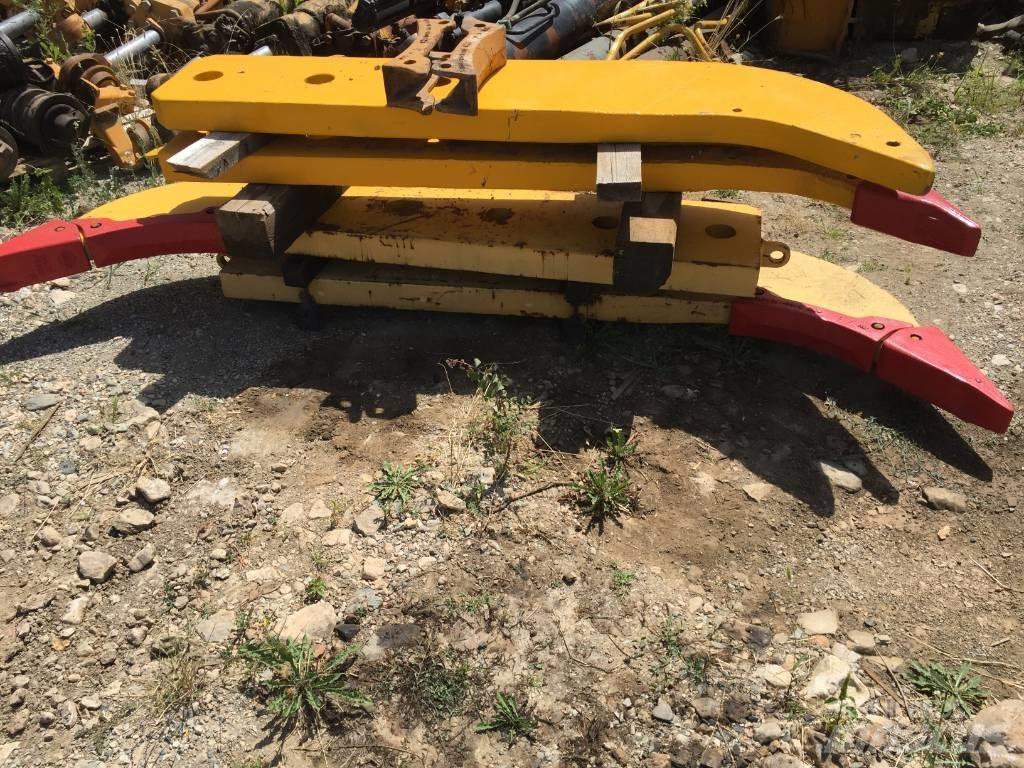 CAT D9N Гусеничні бульдозери