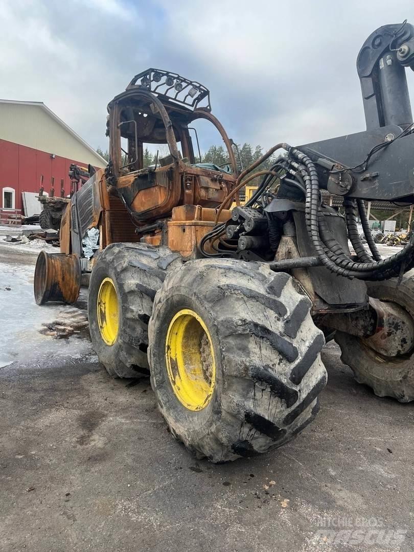 John Deere 1470E Харвестери
