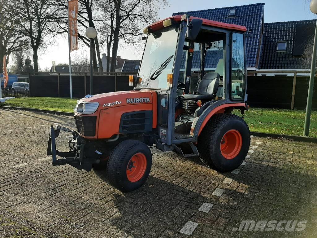 Kubota B 2530 Трактори