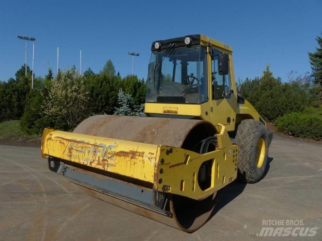 bmw 213d Грунтові котки