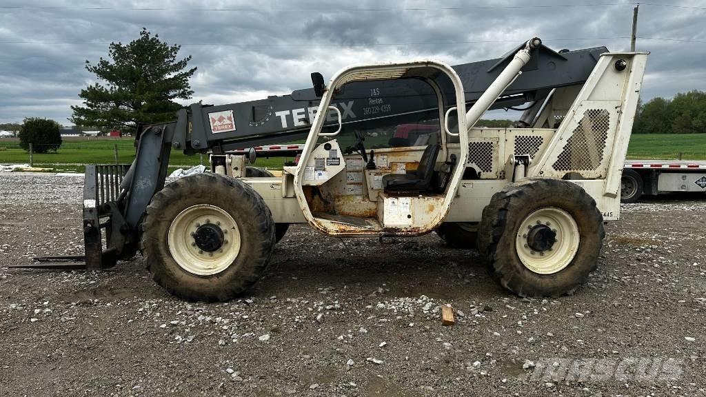 Terex TH 844 C Телескопічні навантажувачі