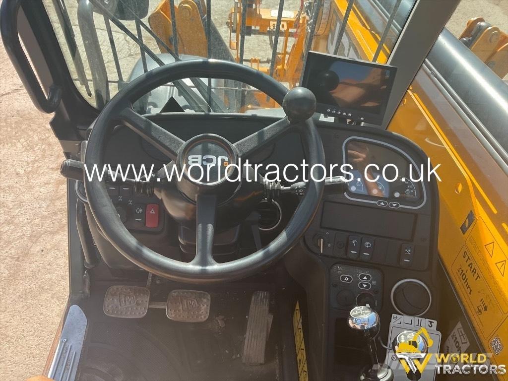 JCB 540-140 Телескопічні навантажувачі