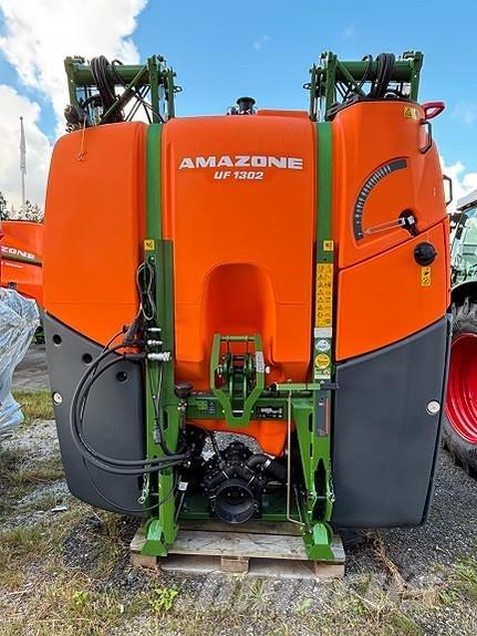 Amazone UF 1302 Самохідні обприскувачі