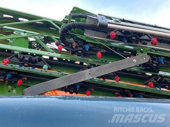 Amazone UX11201 Самохідні обприскувачі