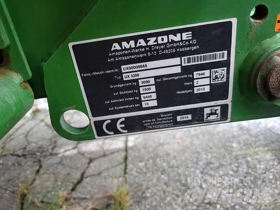 Amazone UX3200 Самохідні обприскувачі